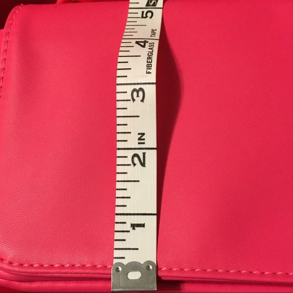 Pink Purse - Picture 7 of 7
